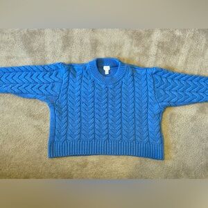 H&M Bright Blue Chevron Crewneck Sweater